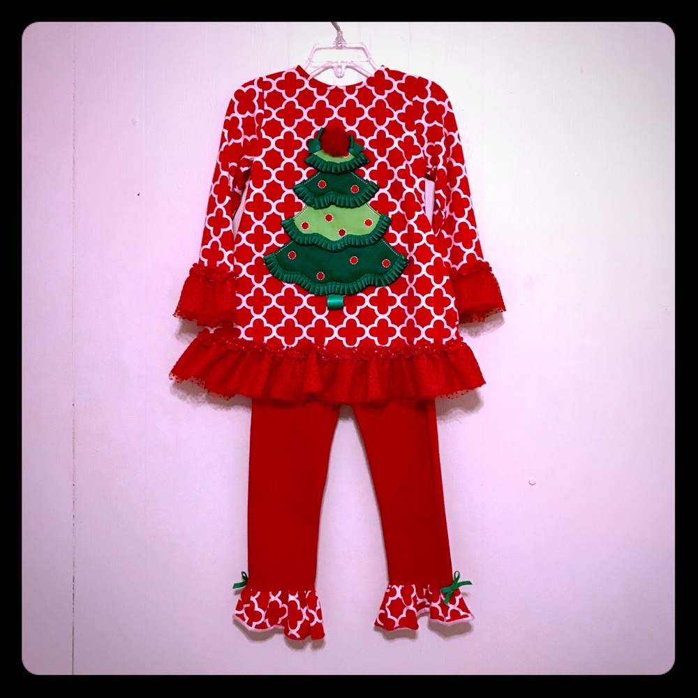 Emily Rose Christmas 🎄 Tree Outfit